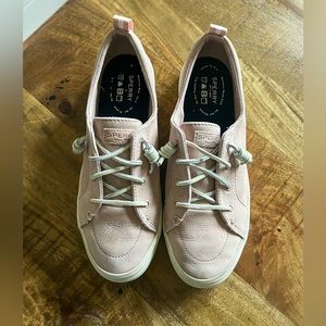 Sperry Women’s Rose Crest Vibe Slip On Sneakers Size 9.5